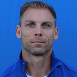 Meet your Posher, Davidson